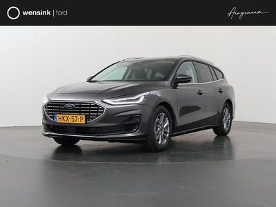 Grijs Gebruikt 2025 Ford Focus Titanium Stationwagen | € 27.730 (Iets duurder)