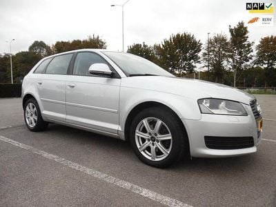 Occasion Audi A3 Sportback Attraction 125 PK (91 kW) 2009 Grijs (metallic) Hatchback