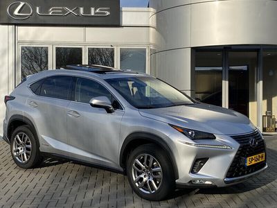 Lexus NX300h