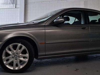 Grijs Occasion 2003 Jaguar X-type Sedan | € 3.999 (Eerlijke prijs)