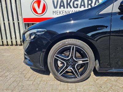 Mercedes B250e