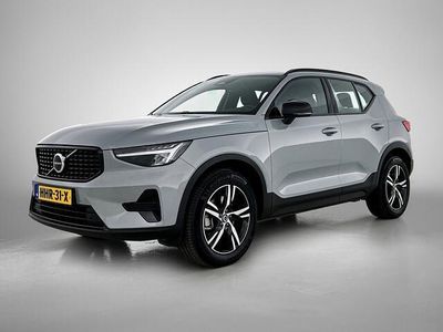 Grijs (metallic) Occasion 2025 Volvo XC40 SUV | € 43.450 (Eerlijke prijs)