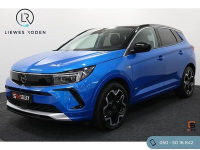 Blauw Occasion 2022 Opel Grandland X Ultimate SUV | € 28.950 (Iets duurder)
