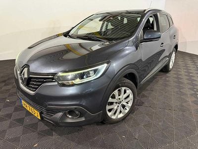 Grijs Gebruikt 2015 Renault Kadjar Intens SUV | € 7.100 (Eerlijke prijs)