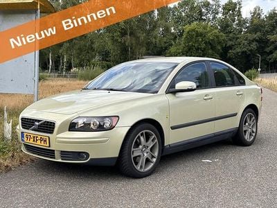Volvo S40
