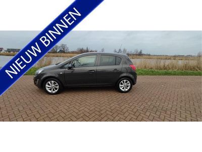 tweedehands Opel Corsa 1.3 CDTi Edition 5Drs Navi Airco Slechts 145 dkm !!