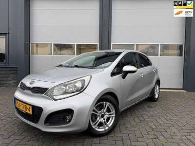 Grijs Occasion 2012 Kia Rio Plus Hatchback | € 7.500 (Eerlijke prijs)