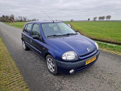 Renault Clio II