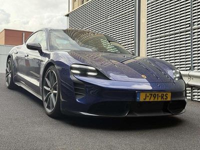Blauw Gebruikt 2020 Porsche Taycan Hatchback | € 69.000