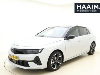 Grijs Gebruikt 2024 Opel Astra Hatchback | € 25.445 (Goede deal)