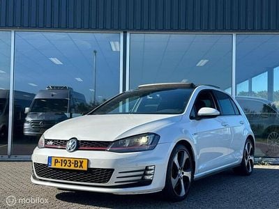 VW Golf VII