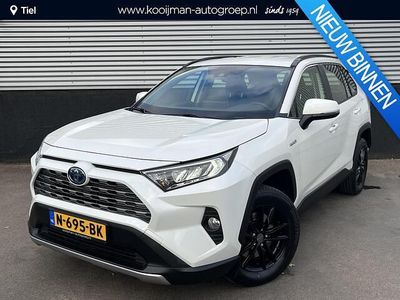 Wit Occasion 2021 Toyota RAV4 Active SUV | € 27.900 (Eerlijke prijs)