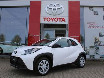 tweedehands Toyota Aygo X 1.0 VVT-i MT play 72pk | Nieuw | Snel leverbaar |