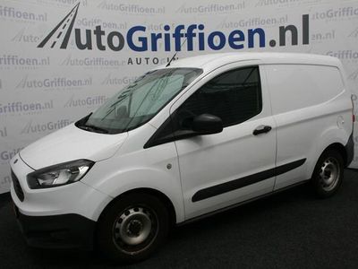 tweedehands Ford Transit COURIER 1.5 TDCI Economy Edition keurige BTW-auto met trekhaak