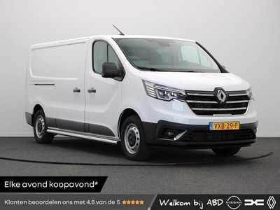 tweedehands Renault Trafic 2.0 dCi 110 T30 L2H1 Work Edition