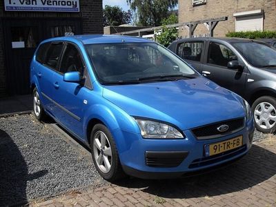 Blauw Occasion 2007 Ford Focus Trend Stationwagen | € 998 (Eerlijke prijs)
