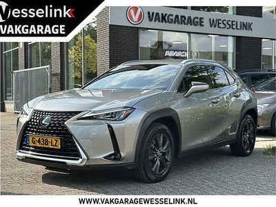 Lexus UX 250h
