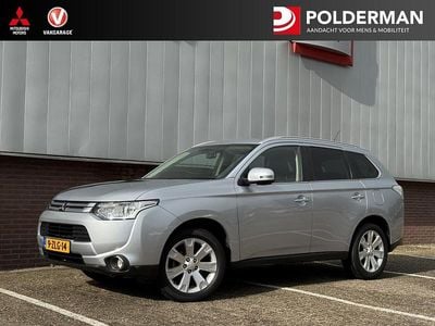 Grijs Gebruikt 2015 Mitsubishi Outlander Edition SUV | € 17.249 (Duur)