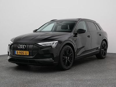 Zwart Occasion 2020 Audi e-tron Business SUV | € 21.700 (Eerlijke prijs)