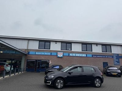 VW e-Golf