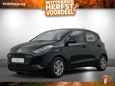Grijs Gebruikt 2024 Hyundai i10 Premium Hatchback | € 19.425 (Eerlijke prijs)