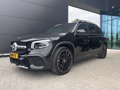 Mercedes GLB200