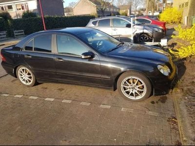 Mercedes C220