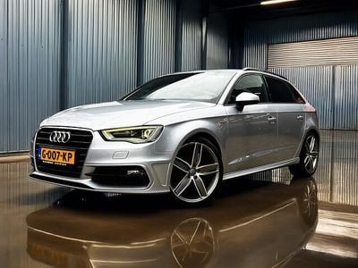 Grijs Occasion 2015 Audi A3 Sportback Ambition Hatchback | € 12.440 (Eerlijke prijs)