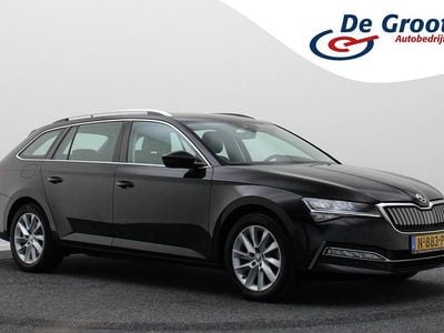 Zwart Occasion 2022 Skoda Superb Business Line Stationwagen | € 22.950 (Goede deal)