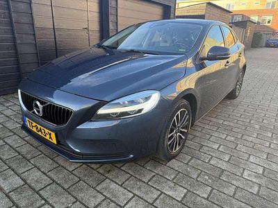Occasion Volvo V40 122 PK (89 kW) 2018 Blauw Sedan