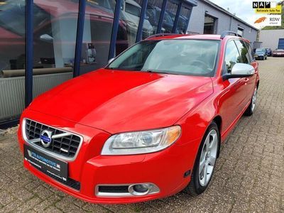 tweedehands Volvo V70 2.5FT R-Design 230PK Automaat LEER / XENON / PDC /