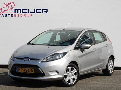 tweedehands Ford Fiesta 1.25 Trend 5 Deurs | Radio CD | Centraal + AB | Airco !!