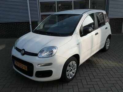 Wit Gebruikt 2013 Fiat Panda Pop Hatchback | € 3.195 (Eerlijke prijs)