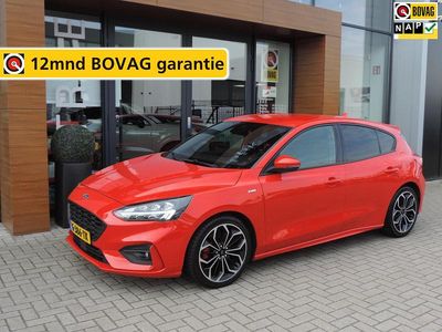 Rood Occasion 2019 Ford Focus Business Edition Hatchback | € 16.490 (Eerlijke prijs)