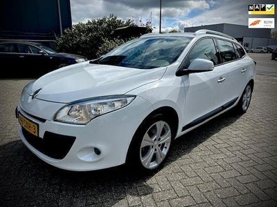 tweedehands Renault Mégane Estate 1.4 TCe Dynamique, navigatie, climatronic,