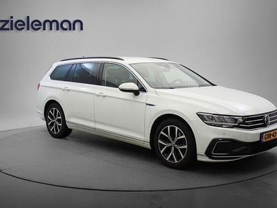 Wit Gebruikt 2021 VW Passat Business Stationwagen | € 18.645 (Goede deal)