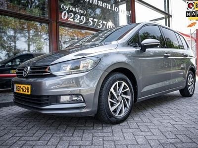 Grijs Gebruikt 2015 VW Touran Sound MPV | € 16.950 (Duur)