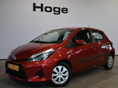 tweedehands Toyota Yaris 1.5 Full Hybrid Aspiration ECC Cruise control Navi