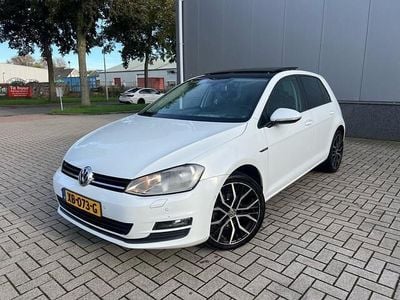 Wit Gebruikt 2014 VW Golf VII Edition Hatchback | € 7.950 (Eerlijke prijs)