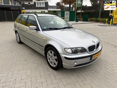 BMW 325