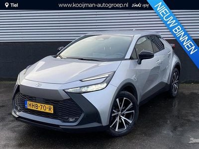 Zilver (metallic) Gebruikt 2025 Toyota C-HR SUV | € 34.750 (Super prijs)