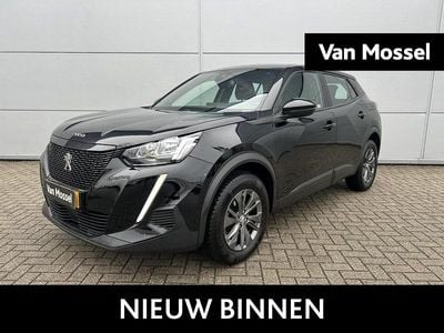 Zwart Occasion 2022 Peugeot 2008 Active SUV | € 18.740 (Goede deal)