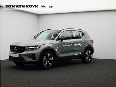 Grijs Occasion 2025 Volvo XC40 Plus SUV | € 47.950 (Duur)