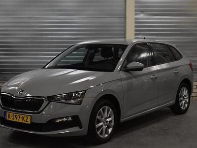 Grijs Gebruikt 2021 Skoda Scala Ambition Hatchback | € 12.950 (Eerlijke prijs)