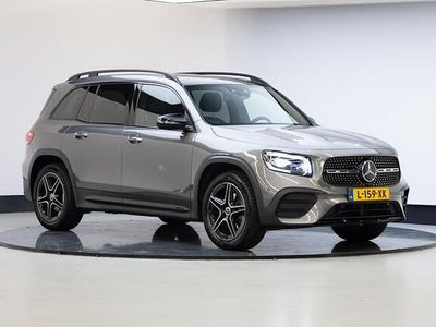 Grijs Occasion 2021 Mercedes GLB200 Business SUV | € 32.950 (Goede deal)