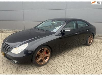 Zwart Occasion 2008 Mercedes CLS350 Sedan | € 7.950 (Goede deal)