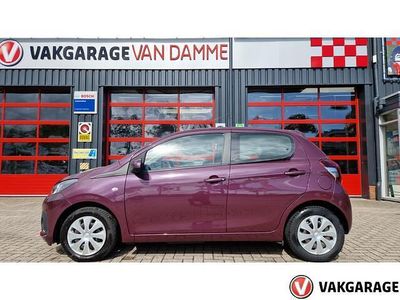 Paars Gebruikt 2016 Peugeot 108 Active Hatchback | € 7.995 (Eerlijke prijs)