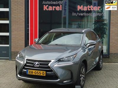 Grijs (metallic) Occasion 2015 Lexus NX300h Luxury Line SUV | € 19.850 (Iets duurder)