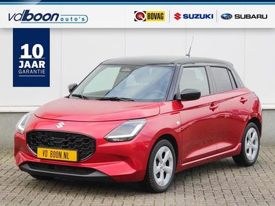 Rood Occasion 2025 Suzuki Swift Hatchback | € 20.795 (Eerlijke prijs)