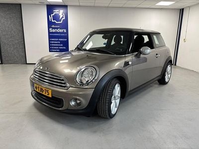 Grijs (metallic) Gebruikt 2014 Mini ONE Chili Hatchback | € 8.950 (Goede deal)